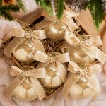 Set of 8 vintage-style glass Christmas ornaments (10 cm each)